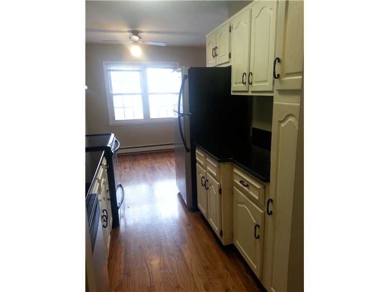 23 BULLOCKS POINT AV, 24B, East Providence, RI 02914, Stonegate Condos Mott & Chace Sotheby