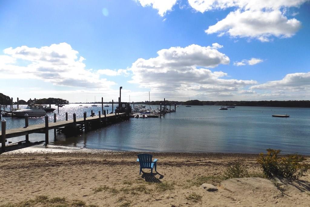 35 Harbour Island RD, Narragansett, 02882, Harbour Island Mott