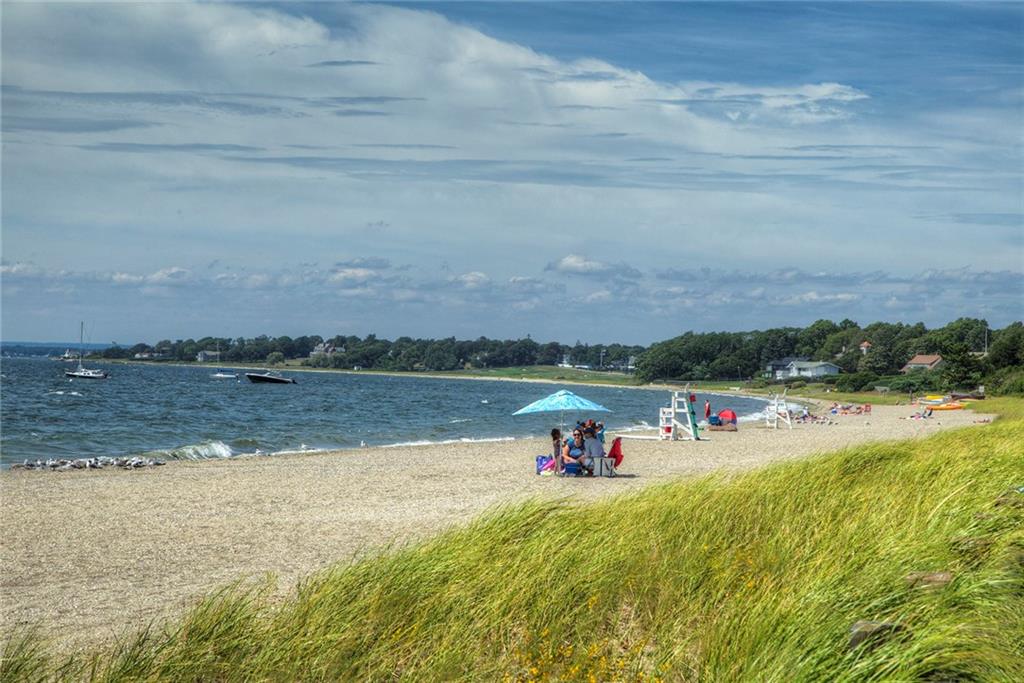 16 Fessenden Rd Barrington 02806 Rumstick Beach Mott Chace 16 Fessenden Rd Rumstick Beach Barrington Ri 02806