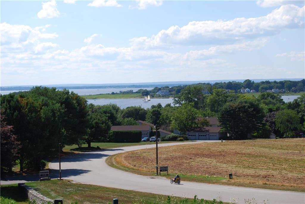 271 North Farm DR, Bristol, RI, 02809 Mott & Chace Sotheby's