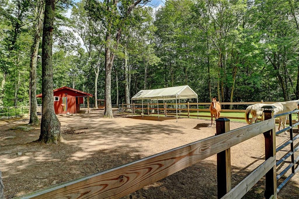 585 Spring Lake RD, Burrillville, RI 02826, Glendale/Spring Lake Mott