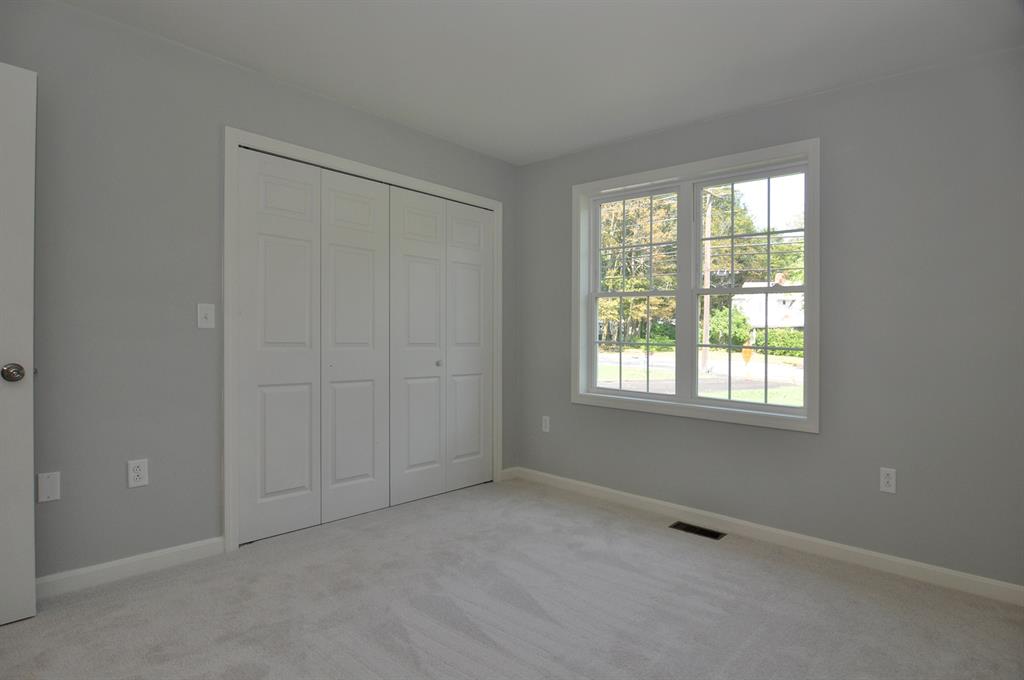 3230 West Shore Road Warwick Ri 02886 Mott Chace Sotheby S